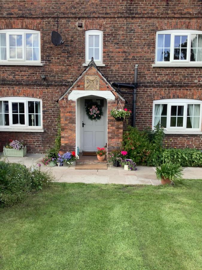 Birtles Farm Bed&Breakfast Knutsford Extérieur photo